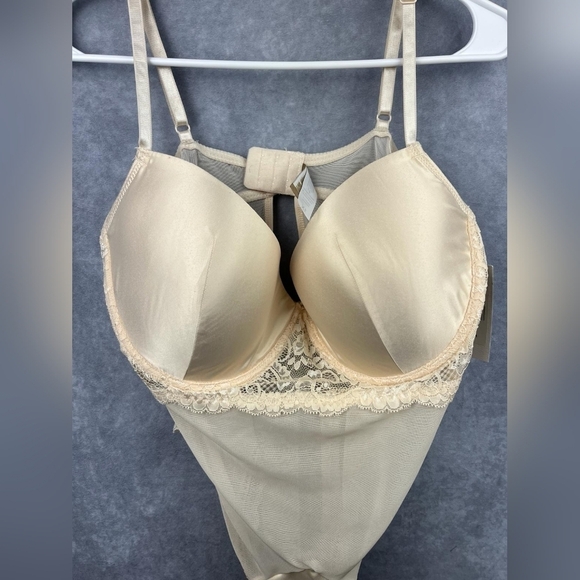 FTF Cosmopolitan Beige Nude Mesh Stain Lace Bodysuit Size 1X - Picture 3 of 14